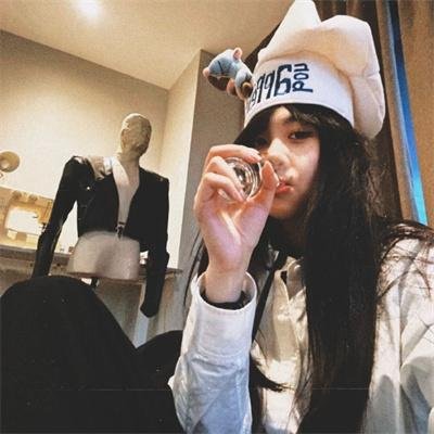 一屋两家三姓人粤语